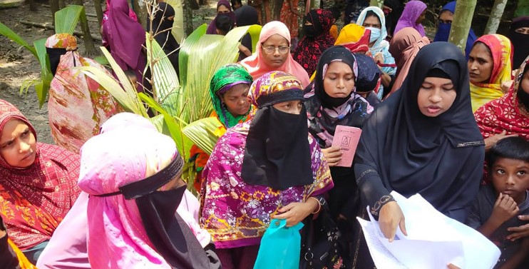 নেছারাবাদে ২০ কোটি টাকা নিয়ে লাপাত্তা সমিতির পরিচালক