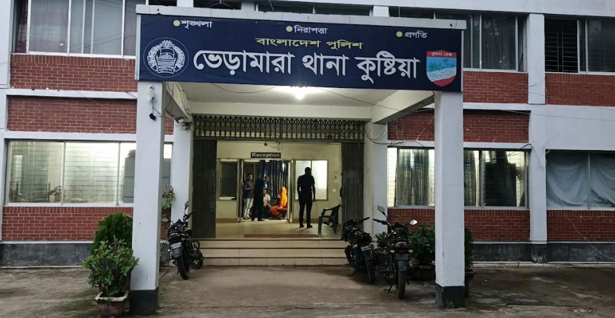 ভেড়ামারায় স্বামীকে আটকে রেখে স্ত্রীকে সংঘবদ্ধ ধর্ষণ, আটক ৫