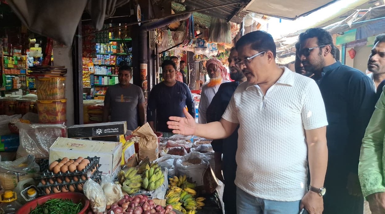 অযৌক্তিক মূল্যবৃদ্ধি ও মজুতদারির বিরুদ্ধে কঠোর হুঁশিয়ারি