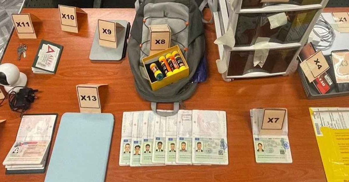 মালয়েশিয়ায় বাংলাদেশি স্বামী-স্ত্রী ধরা