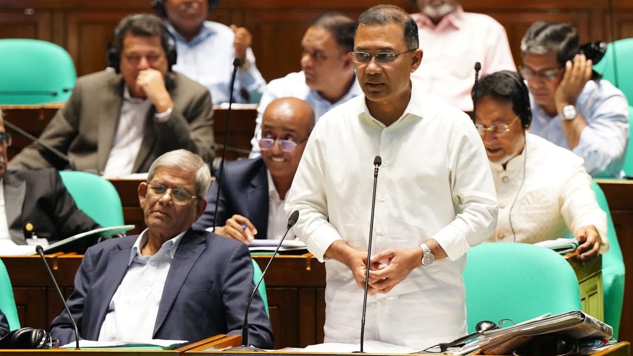 বিদেশি বিনিয়োগ আনলে ১.৫ শতাংশ কমিশন মিলবে: প্রধানমন্ত্রী