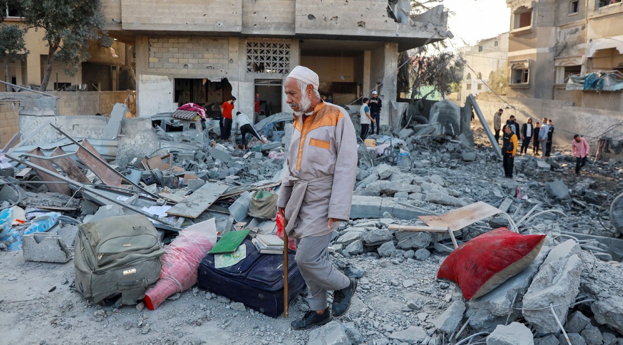 লেবাননে ইসরায়েলি বিমান বাহিনীর হামলায় ১২ জন নিহত