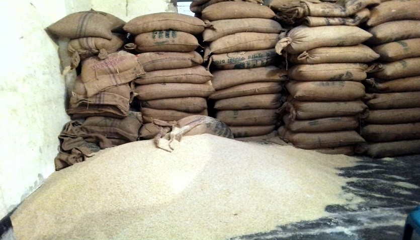 রাজনগরে ভিজিডির চাল বিতরণে অনিয়মের অভিযোগ