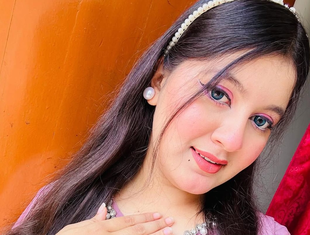 গরমে ত্বক ভালো রাখতে যে ৫ ফল খাবেন