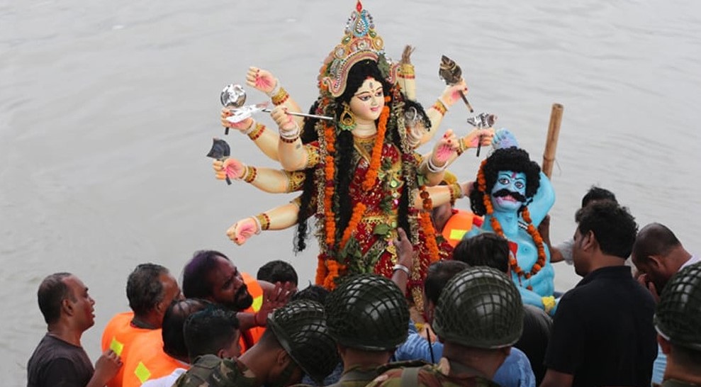 বিসর্জনে শেষ হলো শারদীয় দুর্গোৎসব