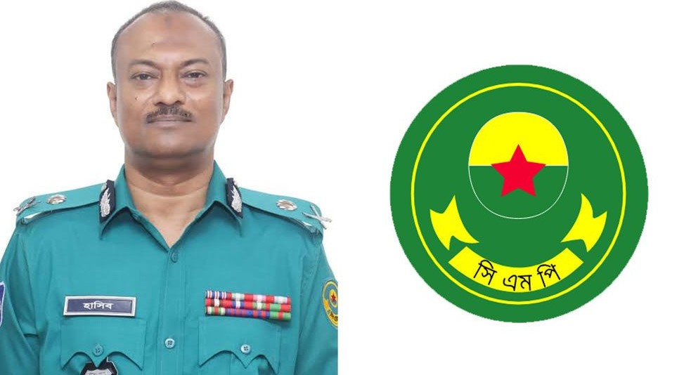 ‘অস্ত্রধারী সন্ত্রাসী দেখলেই ব্রাশফায়ার’ নির্দেশ সিএমপি কমিশনারের