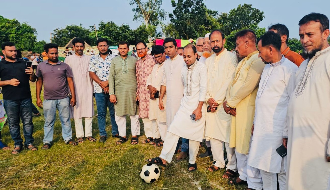বাঞ্ছারামপুরে মাদকমুক্ত সমাজ গড়তে ফুটবল টুর্নামেন্ট অনুষ্ঠিত