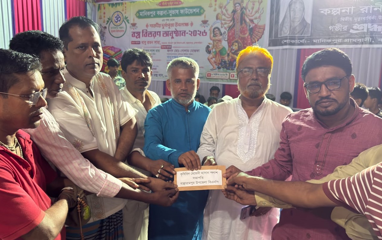মানিকপুর ইউনিয়নের পূজামণ্ডপ পরিদর্শন করলেন  নূর মোহাম্মদ নাজিম
