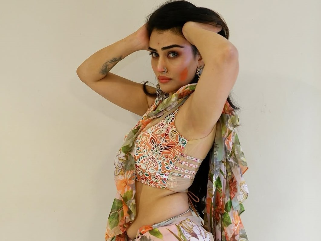বগলের কালো দাগ দূর করার সহজ উপায়