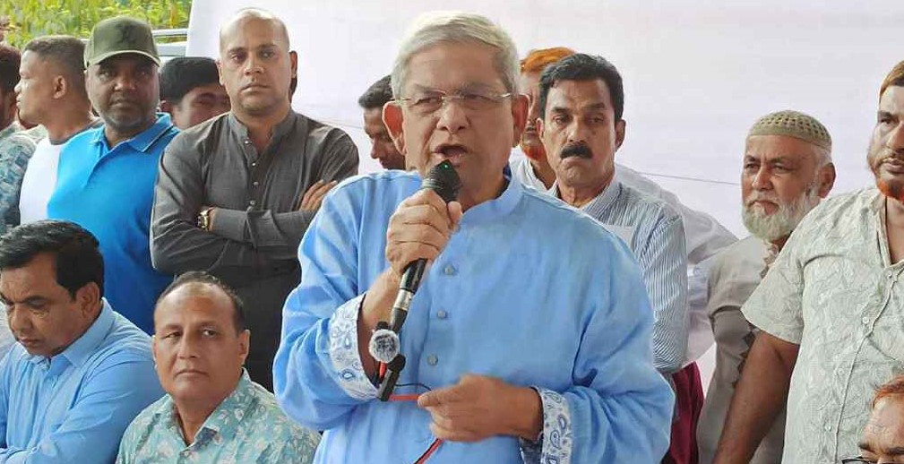 অপকর্ম বন্ধ না করলে বিএনপিকেও ছুড়ে মারবে জনগণ: মির্জা ফখরুল