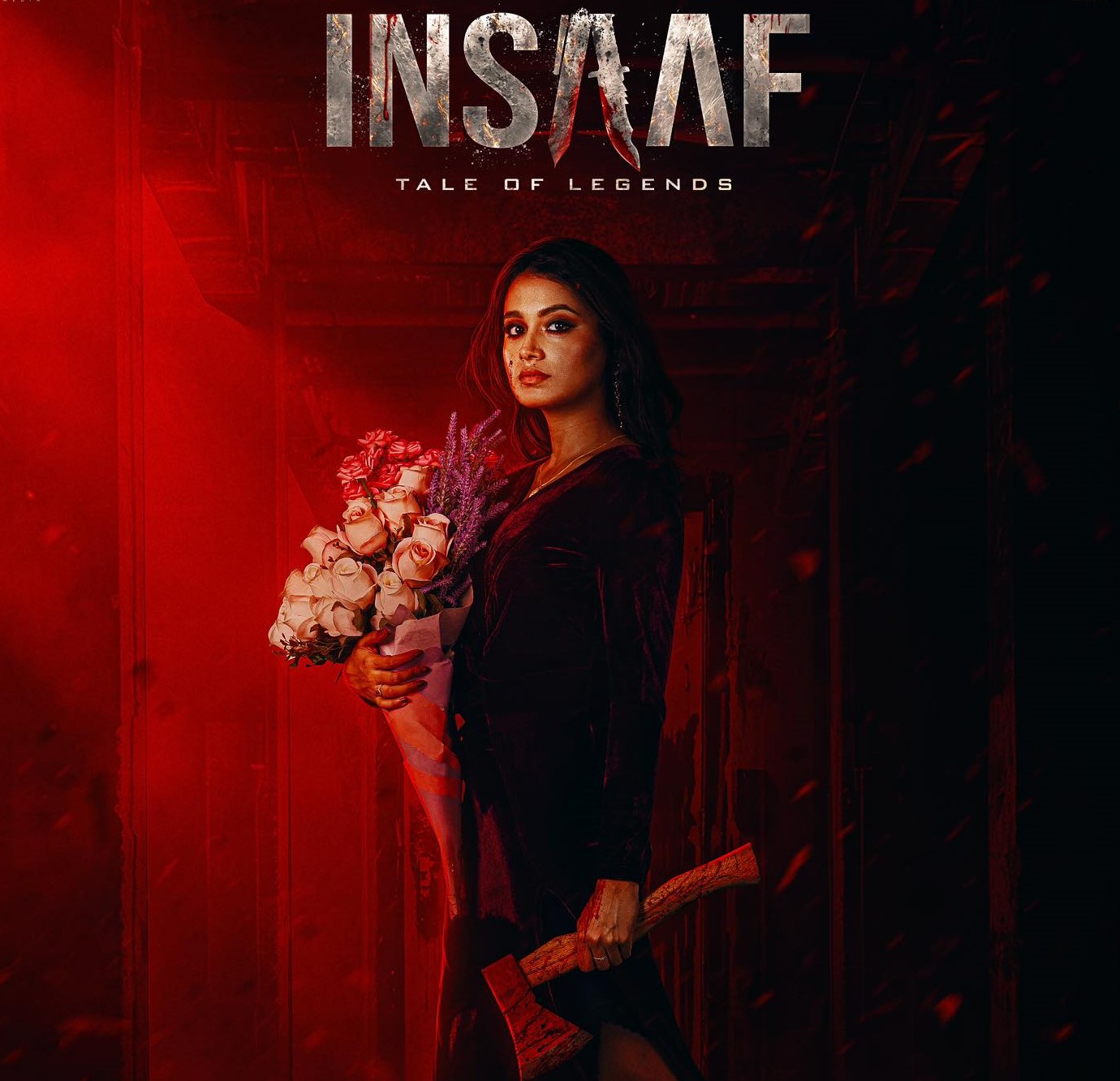 ’ইনসাফে’ ফুল ও অস্ত্র হাতে ফারিণ