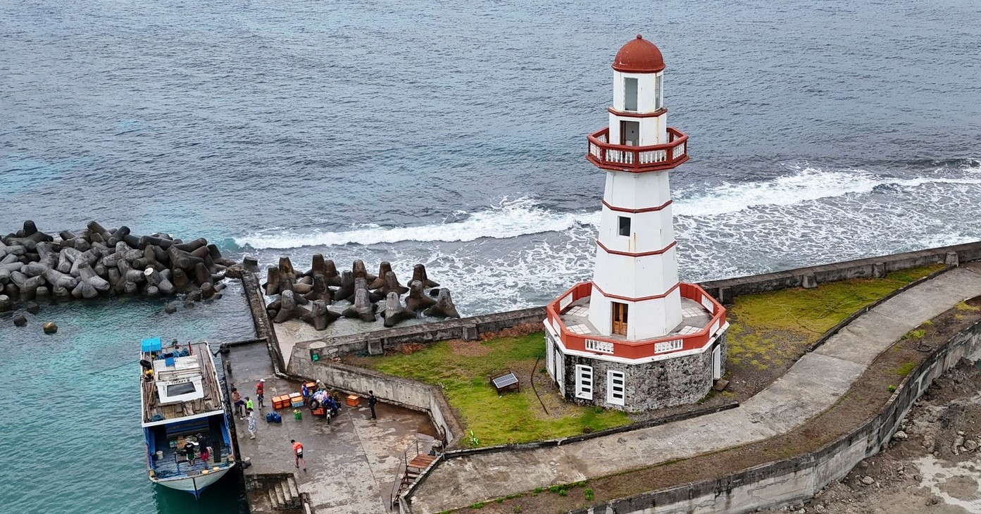 ভ্রমণকালে ফুড পয়জনিং, নিস্তার পাবেন যেভাবে