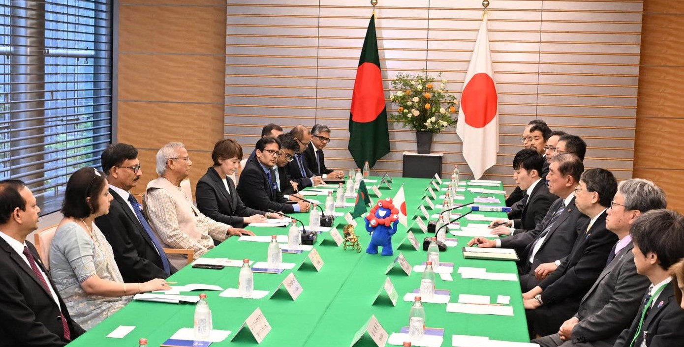 প্রতিরক্ষা সরঞ্জাম ও প্রযুক্তি হস্তান্তর নিয়ে চুক্তি করছে