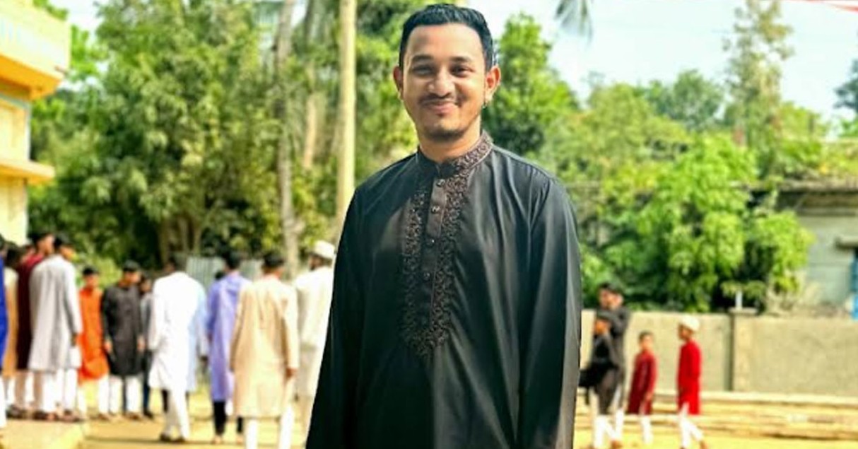 ১০ লাখ টাকা ঘুষ চাইলেন পরশুরাম উপজেলা ছাত্র প্রতিনিধি