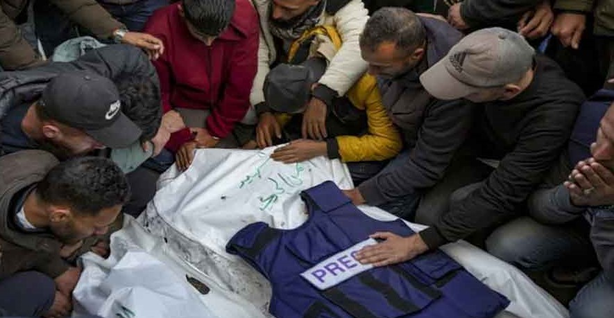 আল জাজিরার ৫ সাংবাদিক হত্যা করল ইসরায়েল