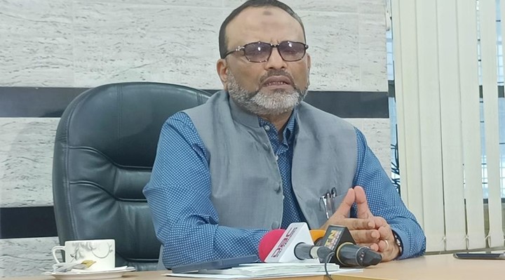 ডাকসু নির্বাচন বাধাগ্রস্ত করলে সবকিছু বলে দেব: ঢাবি ভিসি