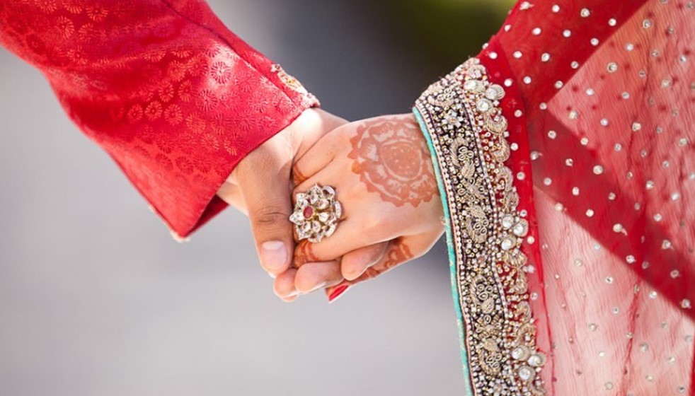 বিয়ে করলেই মিলবে নাগরিকত্ব