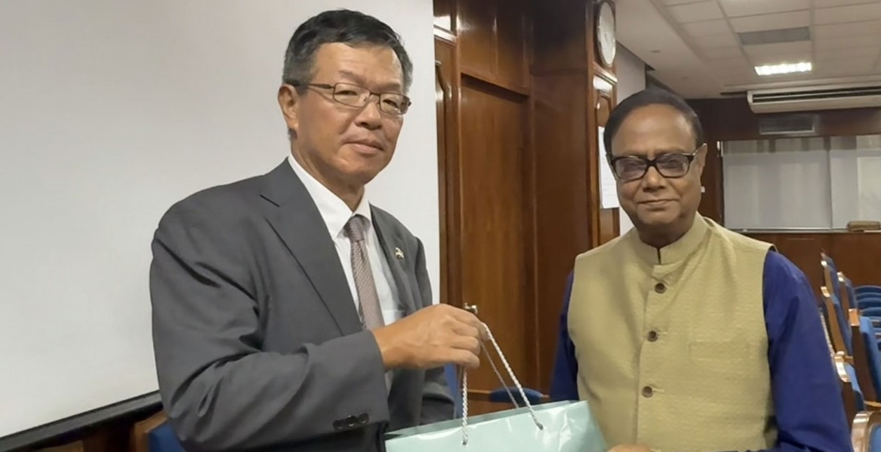 বাংলাদেশ ব্যাংকের গভর্নরের সঙ্গে জাপানের রাষ্ট্রদূতের সাক্ষাৎ