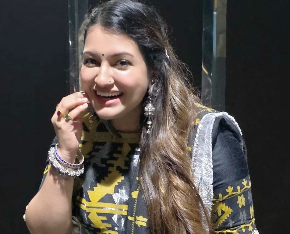 শীতের আগে নিজের যত্নে যা করবেন