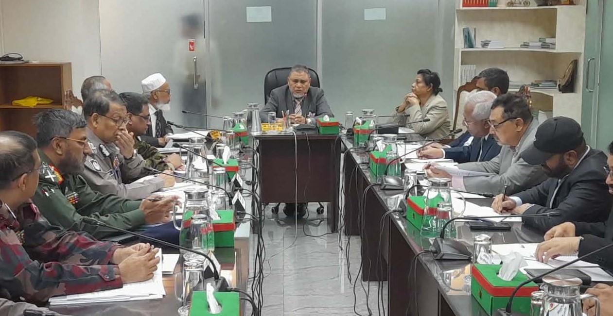 সম্ভাব্য প্রার্থীকে গুলি, আমার মাথার ওপর বাজ পড়েছে : সিইসি