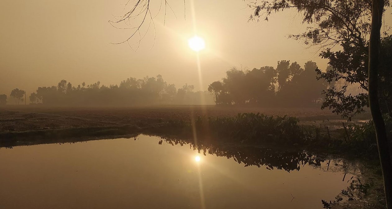 ঝলমলে রোদেও পঞ্চগড়ে মাঝারি শৈত্যপ্রবাহ