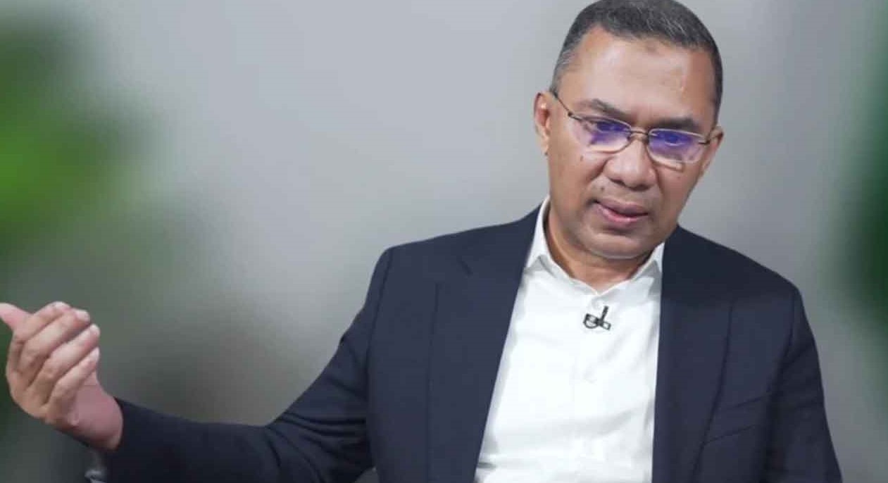 অন্তর্বর্তী সরকার যত বেশি দৃঢ় থাকবে, ততই সন্দেহ চলে যাবে