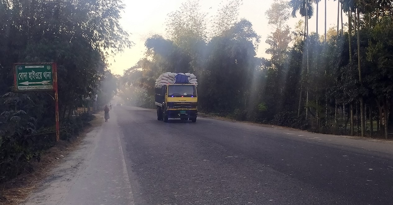 তেঁতুলিয়ায় টানা তিন দিন ধরে মৃদু শৈত্যপ্রবাহ