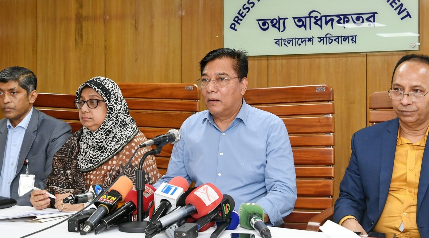 হাজিদের ১৫০ লাগেজ কেটে চুরির অভিযোগ অসত্য