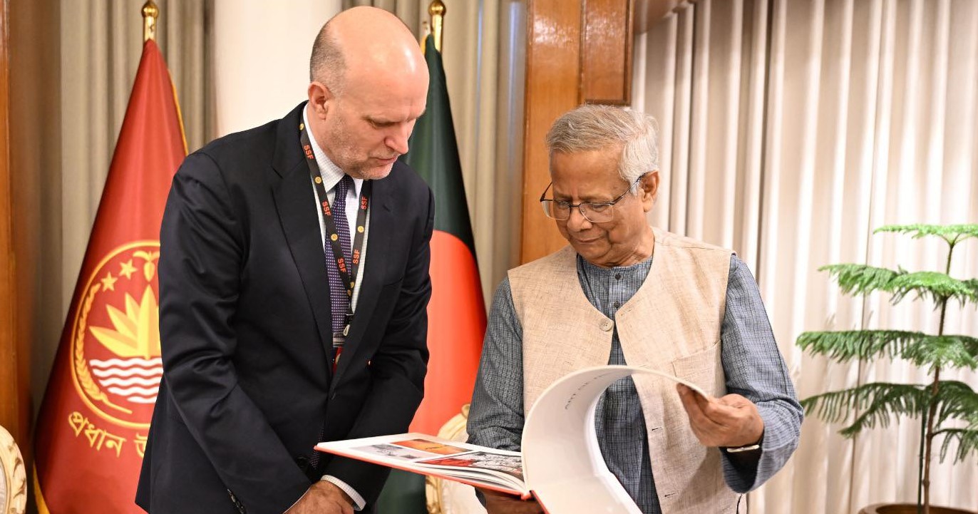 রোহিঙ্গা সংকটের একমাত্র টেকসই সমাধান প্রত্যাবাসন: প্রধান উপদেষ্টা