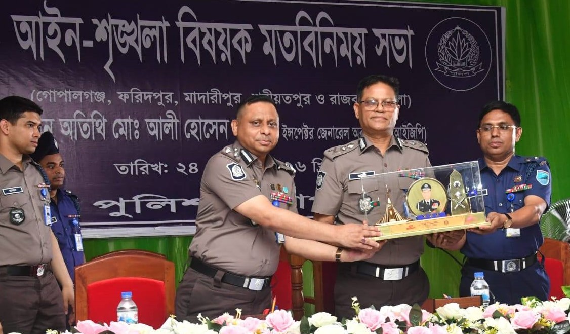 ক্ষমতার অপব্যবহার কোনোভাবেই গ্রহণযোগ্য নয়: আইজিপি