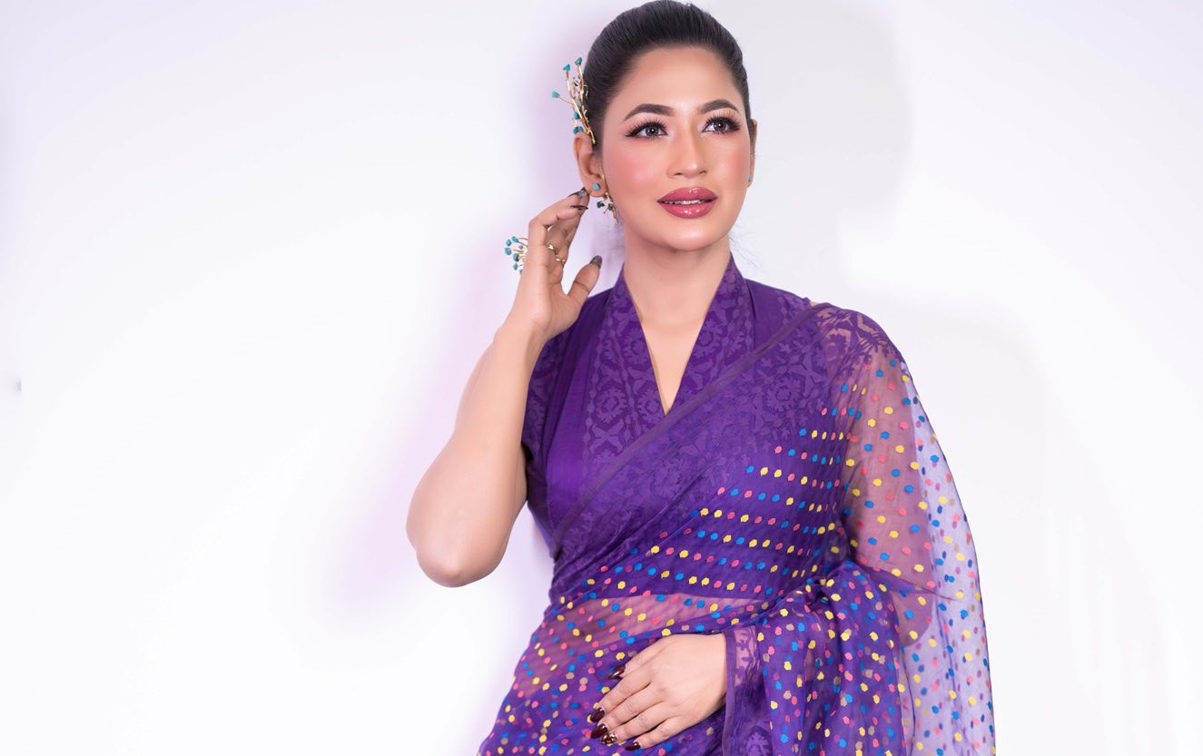 ৬ মাসে ১৮ কেজি কমিয়ে চমকে দিলেন বাঁধন