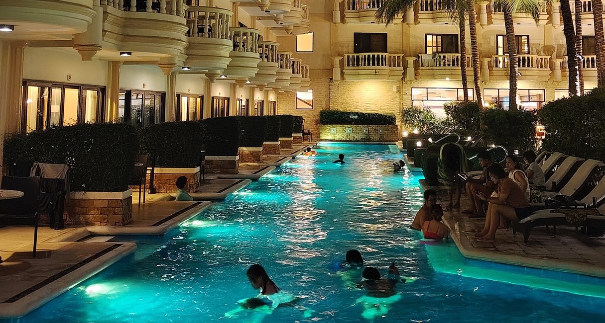 রিসোর্ট বুকিংয়ের সময় যে ভুলগুলো করবেন না