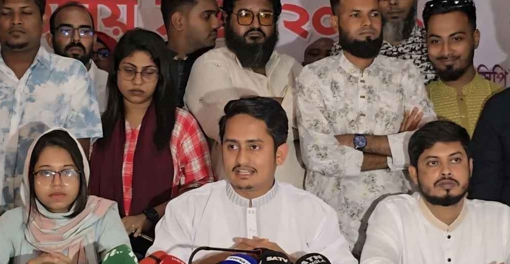 কিছু উপদেষ্টার মৃত্যু ছাড়া কোনো সেফ এক্সিট নেই: সারজিস 