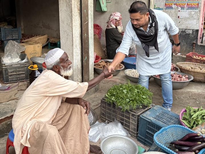 আবু কায়েস সিকদারের নির্বাচনী ইশতেহার ঘোষণা
