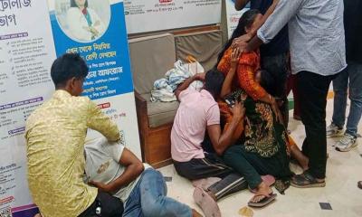 সিংগাইরে নাতনিকে ইভটিজিংয়ের প্রতিবাদ করায় নানাকে কুপিয়ে হত্যা