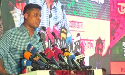 বিএনপির রাজনীতি চলে আওয়ামী লীগের টাকায়: হাসনাত আব্দুল্লাহ