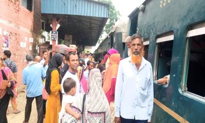 করোনা ভাইরাস প্রতিরোধে স্বাস্থ্যবিধি মেনে চলার পরামর্শ চিকিৎসকের