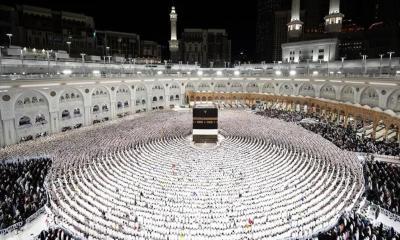 যেকোনো ভিসাতেই ওমরাহ পালনের সুযোগ দিচ্ছে সৌদি