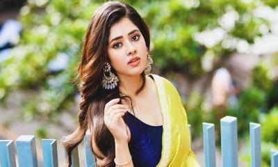 অসুস্থতার খবর জানিয়ে অপারেশন থিয়েটারে দিতিপ্রিয়া