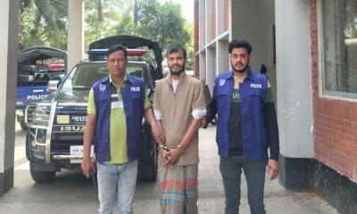 আনোয়ারায় সরকারি উন্নয়ন কাজে চাঁদাবাজির অভিযোগে যুবক গ্রেপ্তার