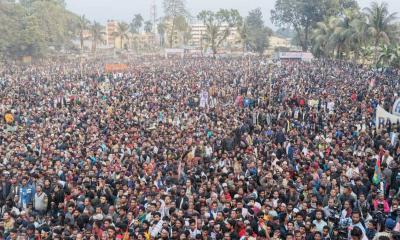 রংপুরে তারেক রহমানের জনসভা ঘিরে জনতার ঢল