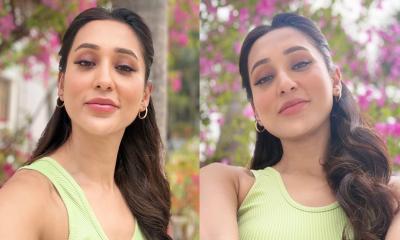 ফুল বাগানে গ্ল্যামারাস লুকে মিমি