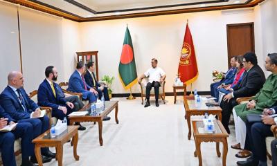 বাংলাদেশে বিনিয়োগে উৎসাহ দিচ্ছে যুক্তরাষ্ট্র