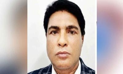 ‘নিঃস্ব’ প্রকৌশলীর গৃহিণী স্ত্রীর সম্পদের পাহাড়