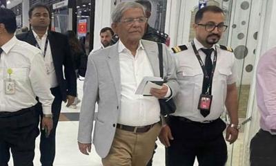 চিকিৎসার জন্য ব্যাংকক গেলেন মির্জা ফখরুল