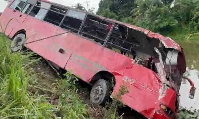 বড়াইগ্রামে সড়ক দুর্ঘটনায় নিহত ৩  