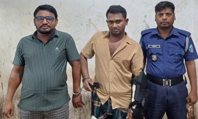 বাঞ্ছারামপুরে প্যানেল চেয়ারম্যান মোস্তফা গ্রেফতার