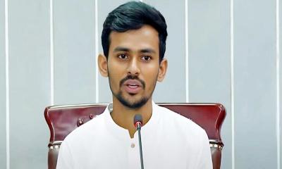 নির্বাচনকালীন সরকারে থাকছি না: উপদেষ্টা আসিফ
