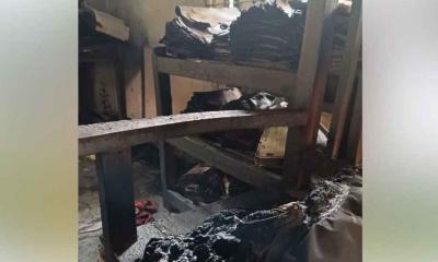 বিজয়নগরে গ্রামীণ ব্যাংকে পেট্রোল ঢেলে আগুন দিয়েছে দুর্বৃত্তরা