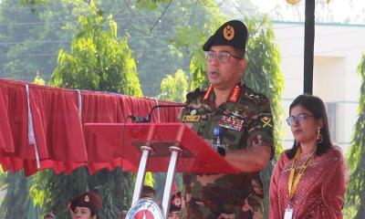 নারীদের বাদ দিয়ে দেশের উন্নয়নের চিন্তা করলে ভুল হবে: সেনাপ্রধান